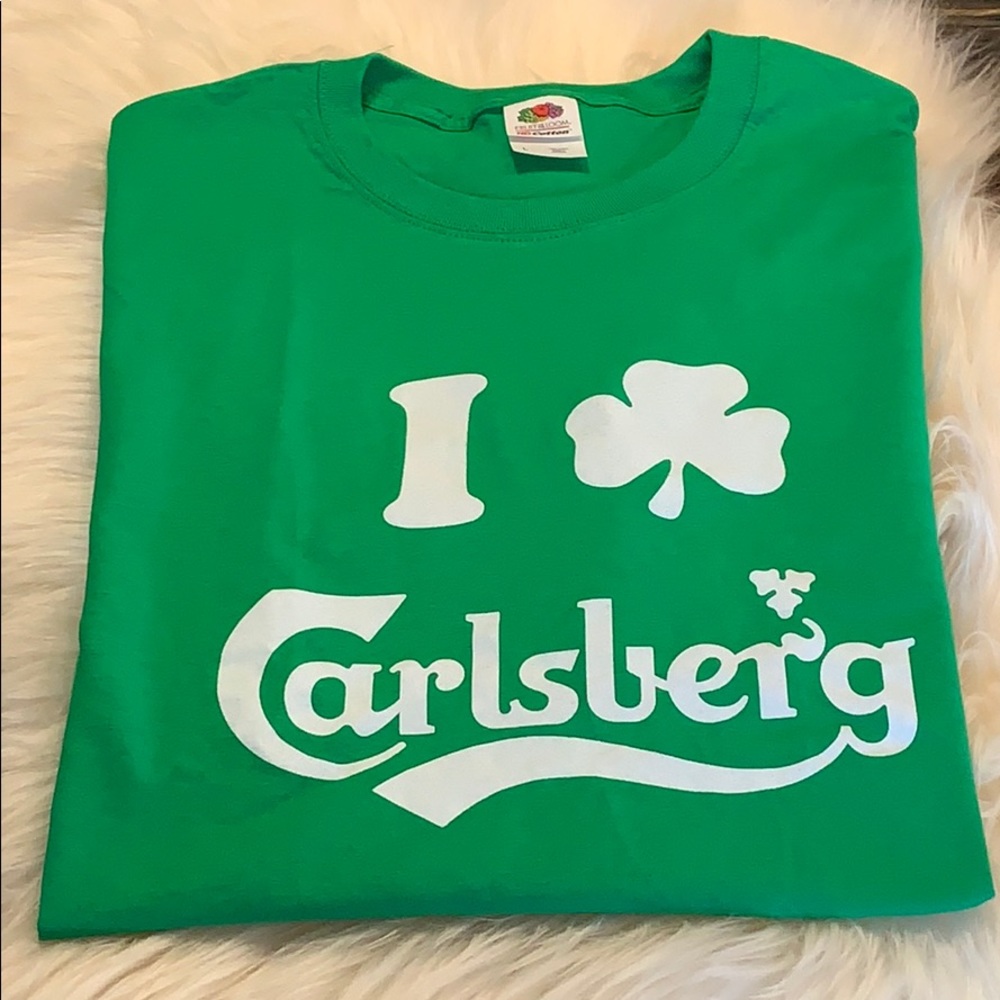 Carlsberg clover tshirt NWOT beer paraphanalia st patrick